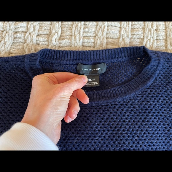 Club Monaco Navy Blue Sweater Size XS - Picture 1 of 2